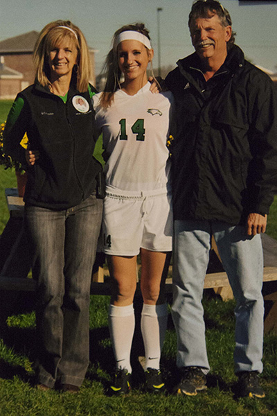 Rachael and her parents.